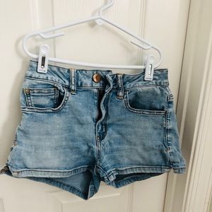 American eagle lighter wash jean shorts